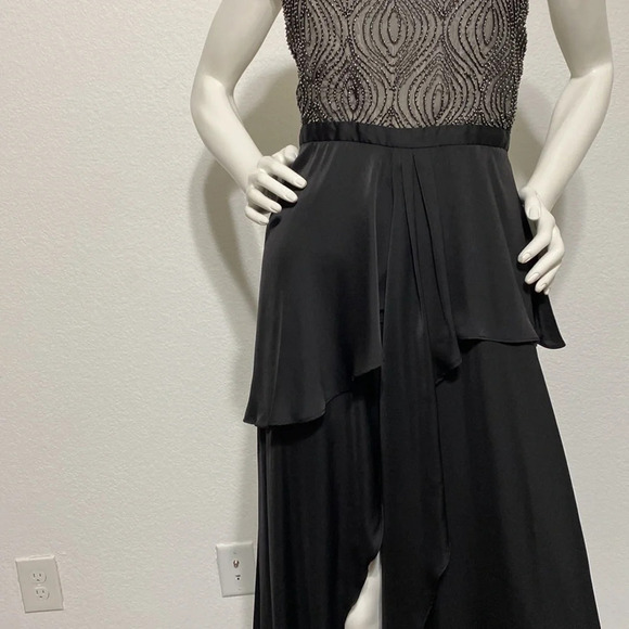 Stylestalker Hale Beaded Maxi Dress - Picture 9 of 10